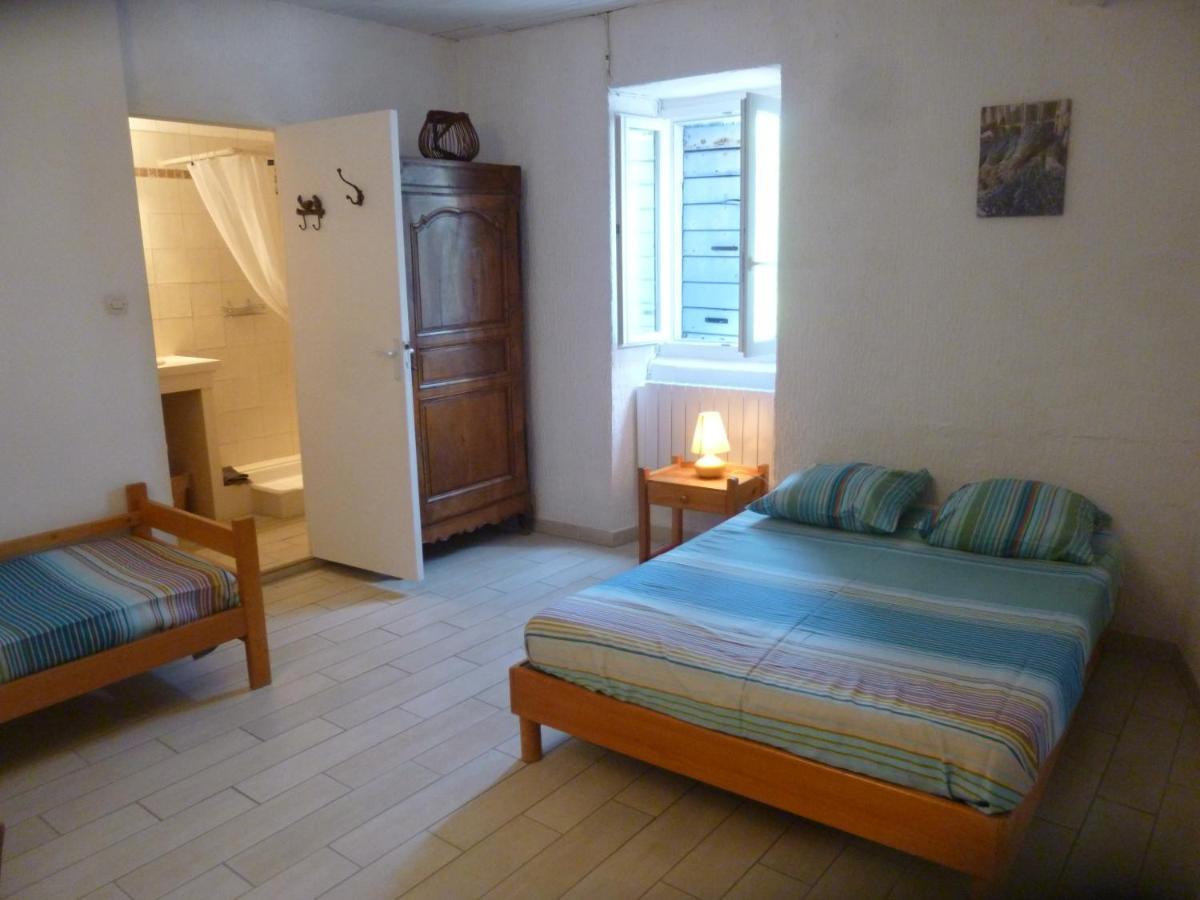 Chambre D'Hotes Lou Couradou Grospierres Exterior photo
